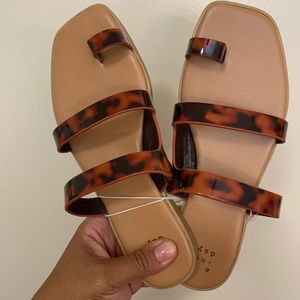 A New Day Tortoise Marilyn Sandals